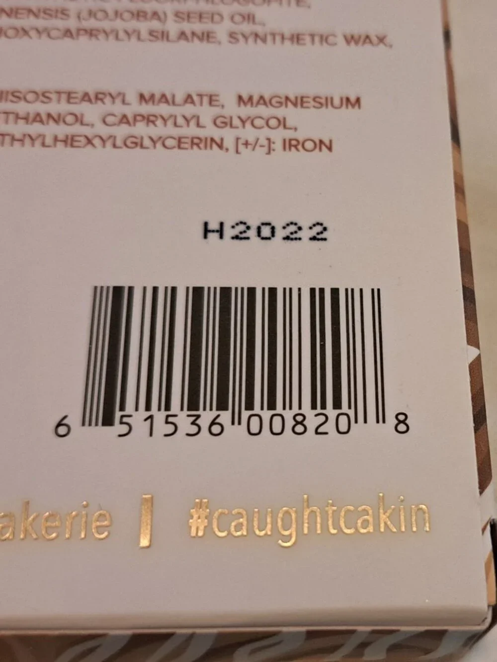BEAUTY BAKERIE THE CHOSEN BUN EYESHADOW PALETTE